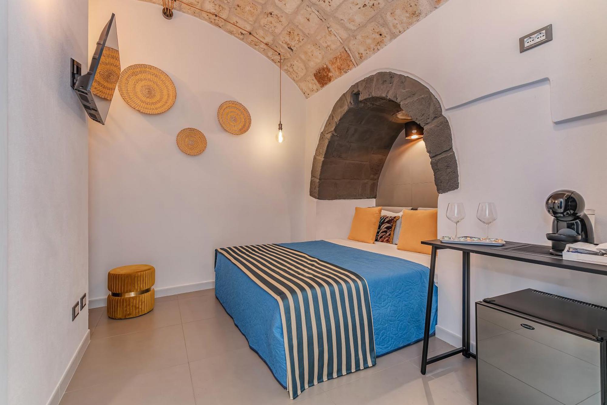 Adorm In The Historic Center Of Monopoli Apartment Екстериор снимка