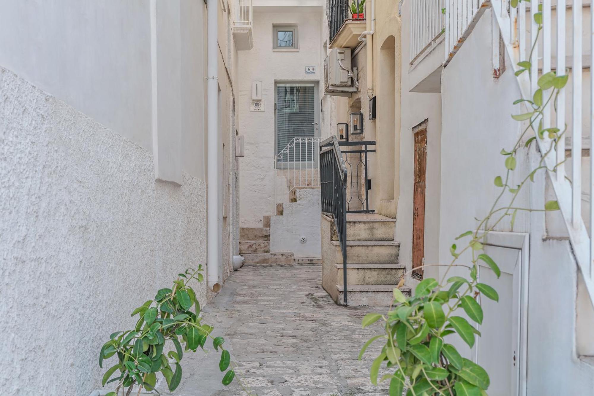 Adorm In The Historic Center Of Monopoli Apartment Екстериор снимка
